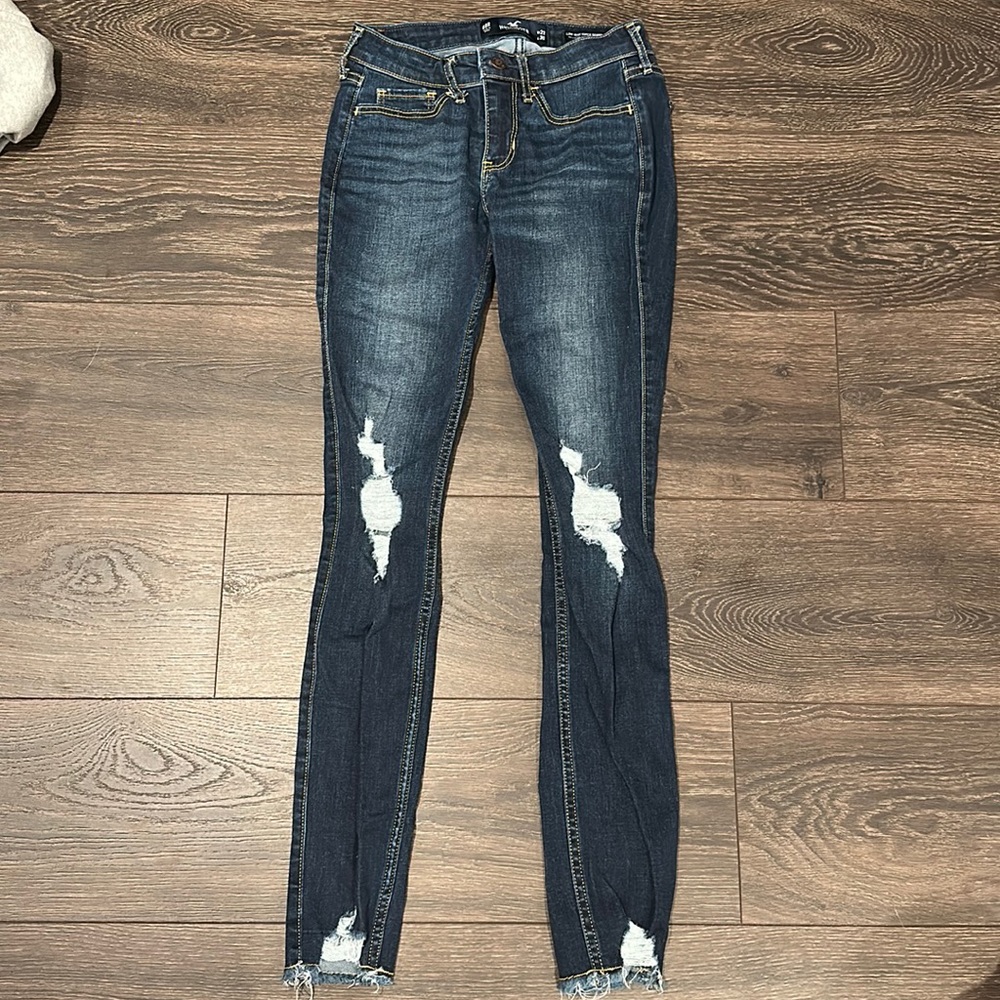 Hollister distressed super skinny low rise jeans